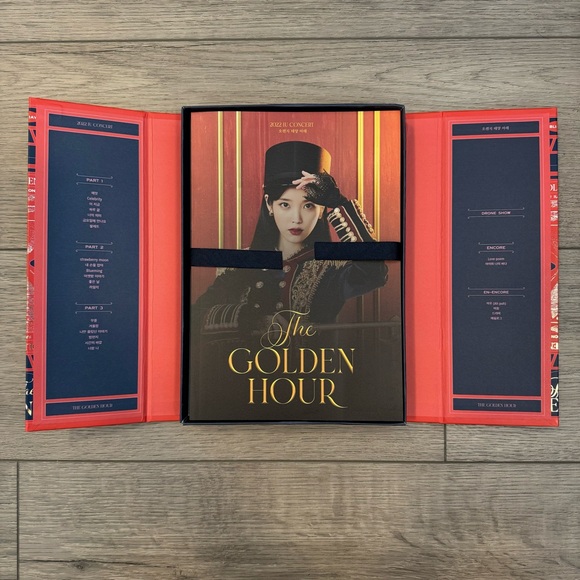IU - 2022 IU Concert [The Golden Hour: Under the Orange Sun] (Blu-ray) K-Pop - Picture 9 of 10